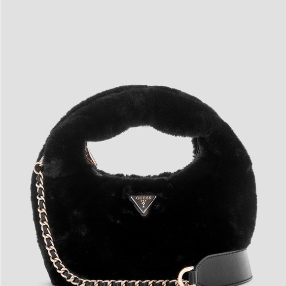 New Guess Black Shoulder Bag with Chain Strap - Picture 2 of 8